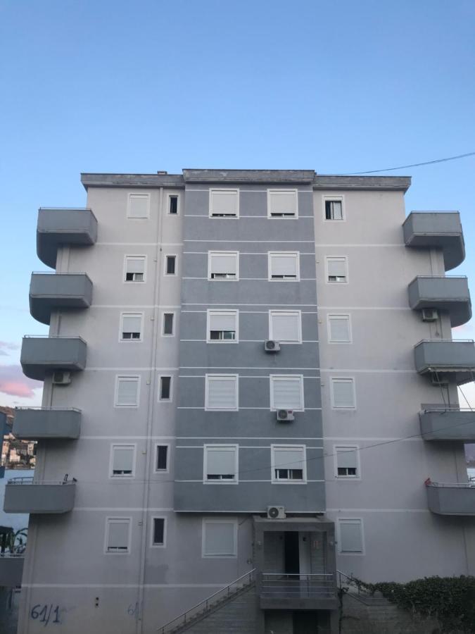 Mary'S Apartment Sarandë Eksteriør billede